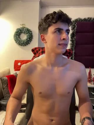 AdrianRinaldi - stripchat