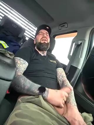 Beardedtattood - stripchat