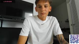 MiracleCam - stripchat