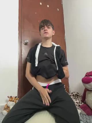 Naim_TheKing - stripchat