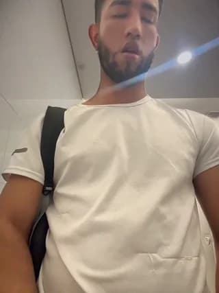 liam_bronw - stripchat